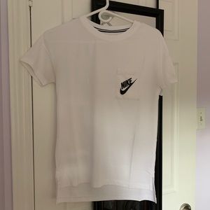 Nike T-shirt